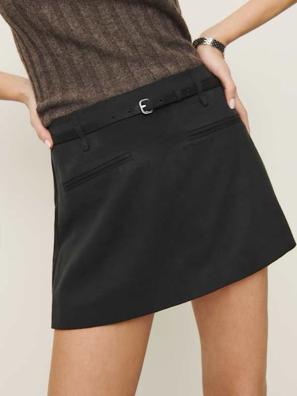 Reformation Bobbi Mini Skort in Black Size 6